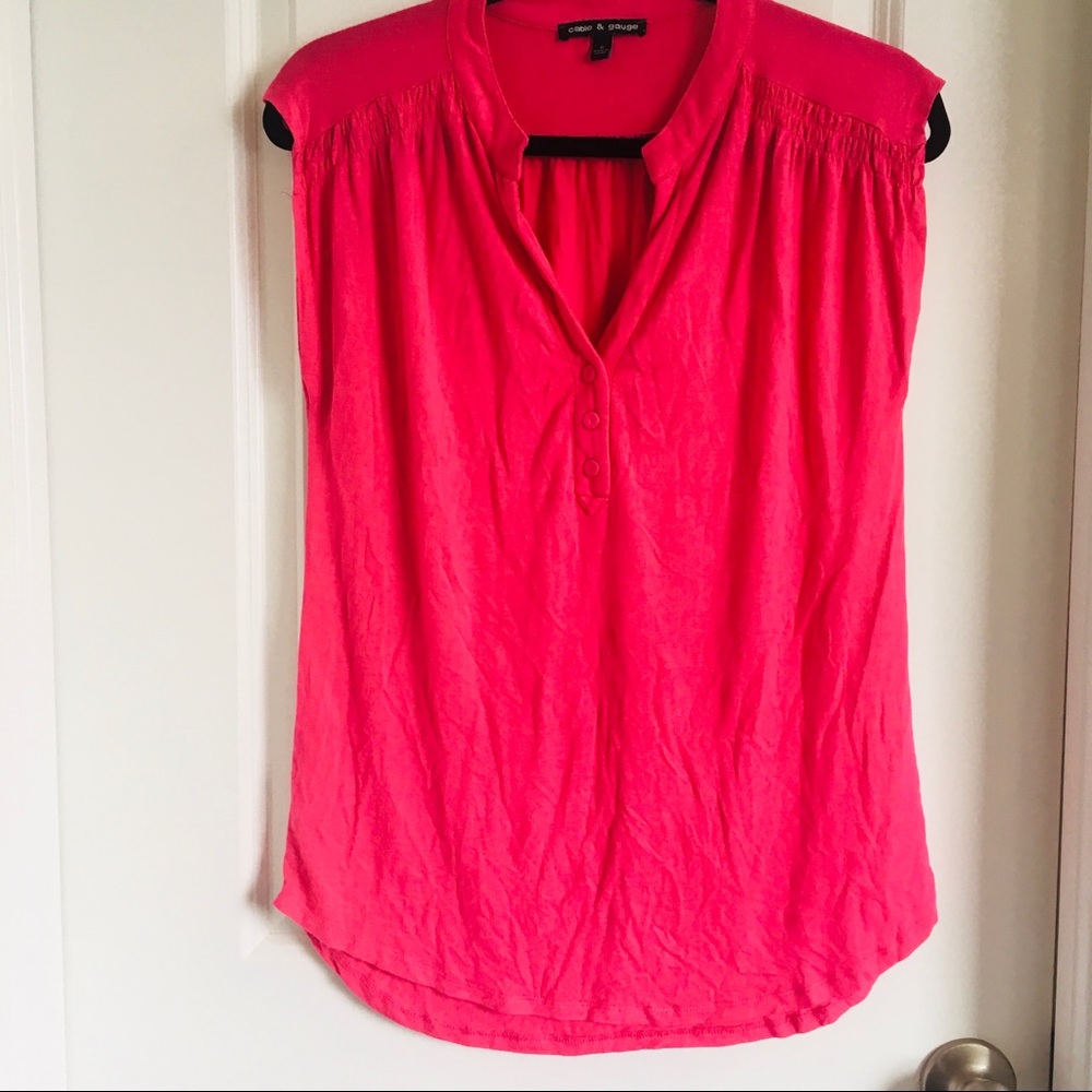 Cable & Gauge sleeveless jersey blouse size small